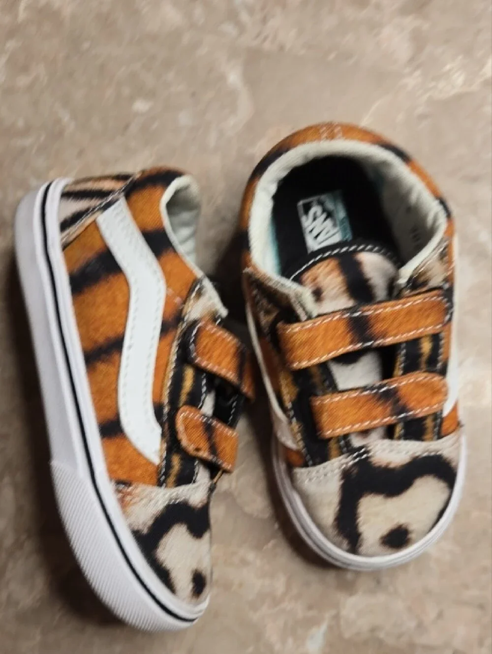 Vans Kids Leopard-Print Velcro Sneakers in Brown and Black